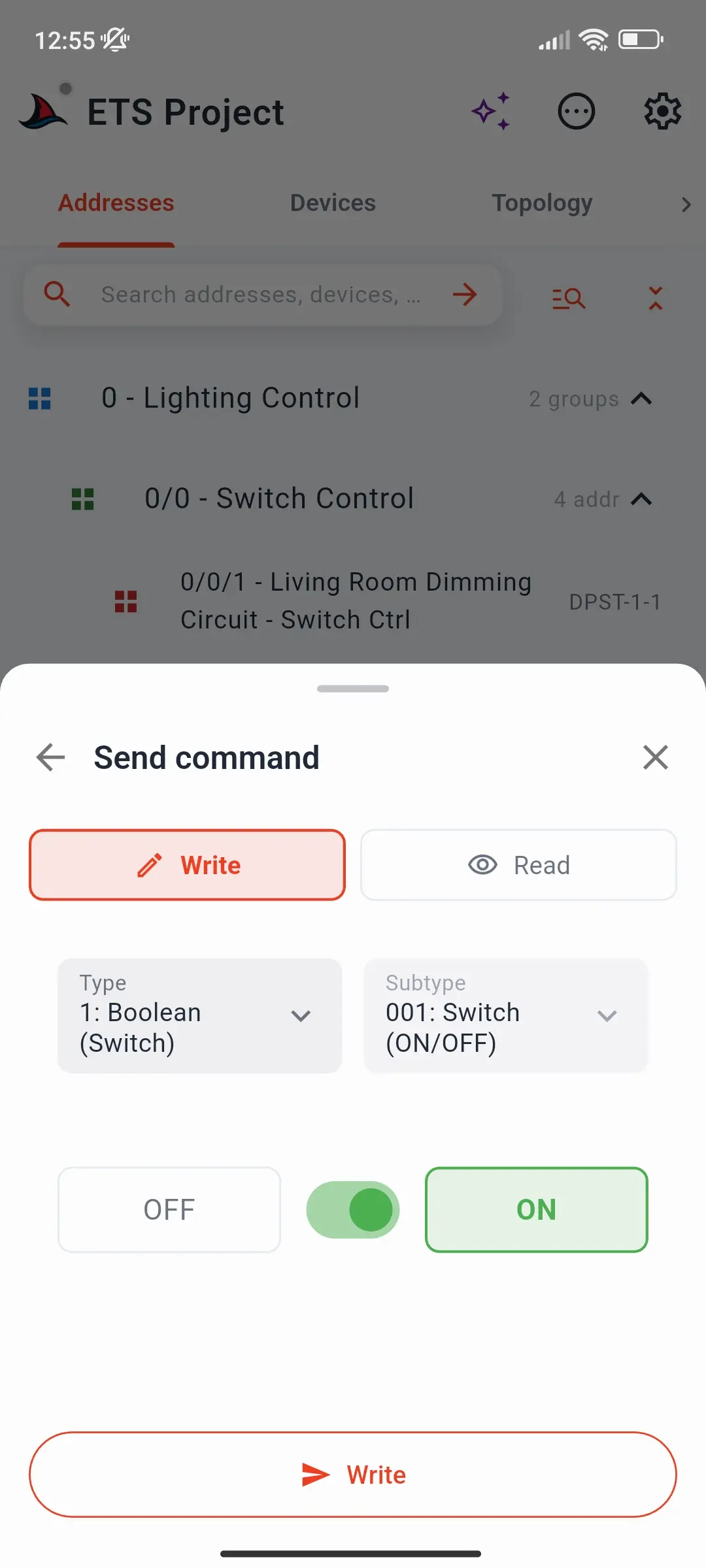 Riquadro Invia comando per un indirizzo di gruppo, con Scrittura selezionato, il tipo di datapoint compilato dal progetto e un valore ON/OFF