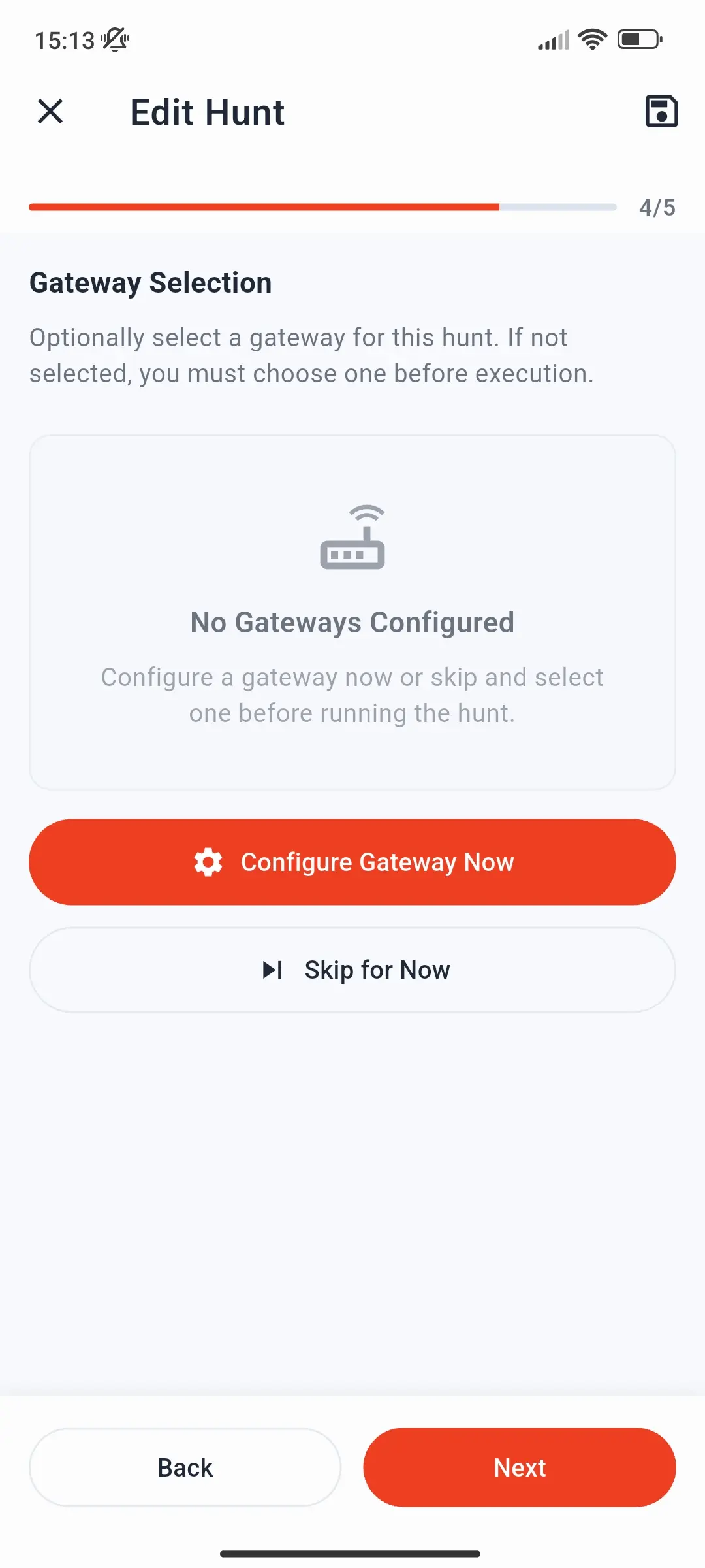 Gateway Selection step of the hunt wizard with Configure Gateway Now and Skip for Now